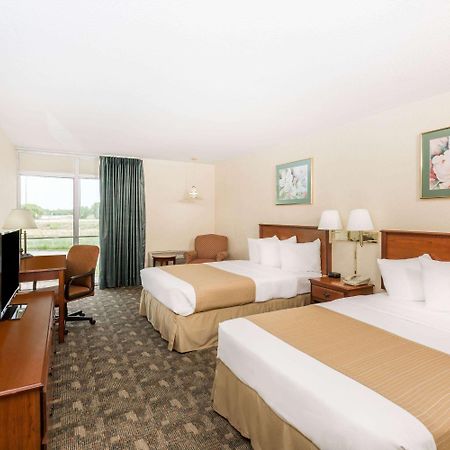Days Inn By Wyndham Grand Island I-80 Doniphan Extérieur photo