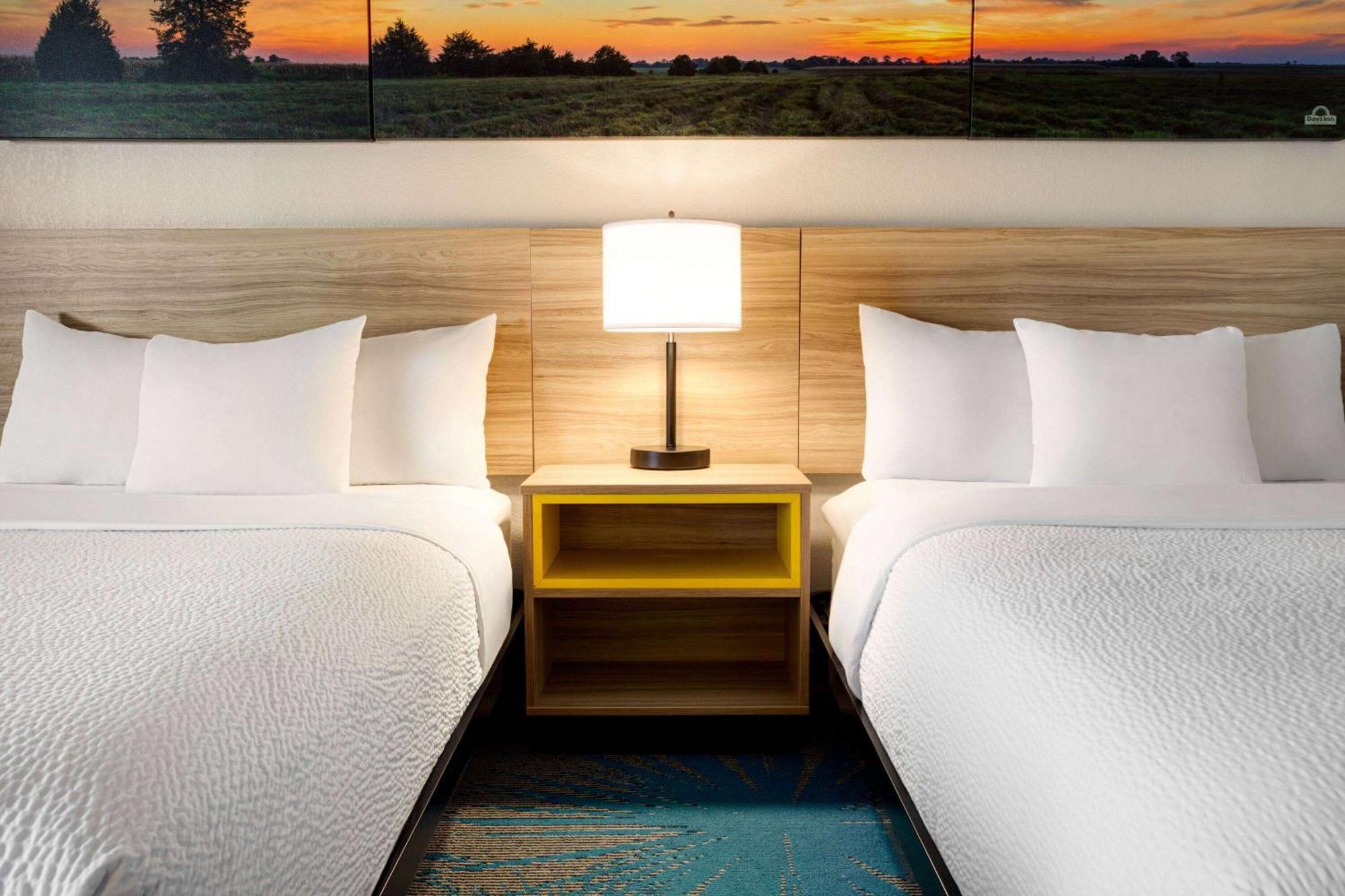 Days Inn By Wyndham Grand Island I-80 Doniphan Extérieur photo