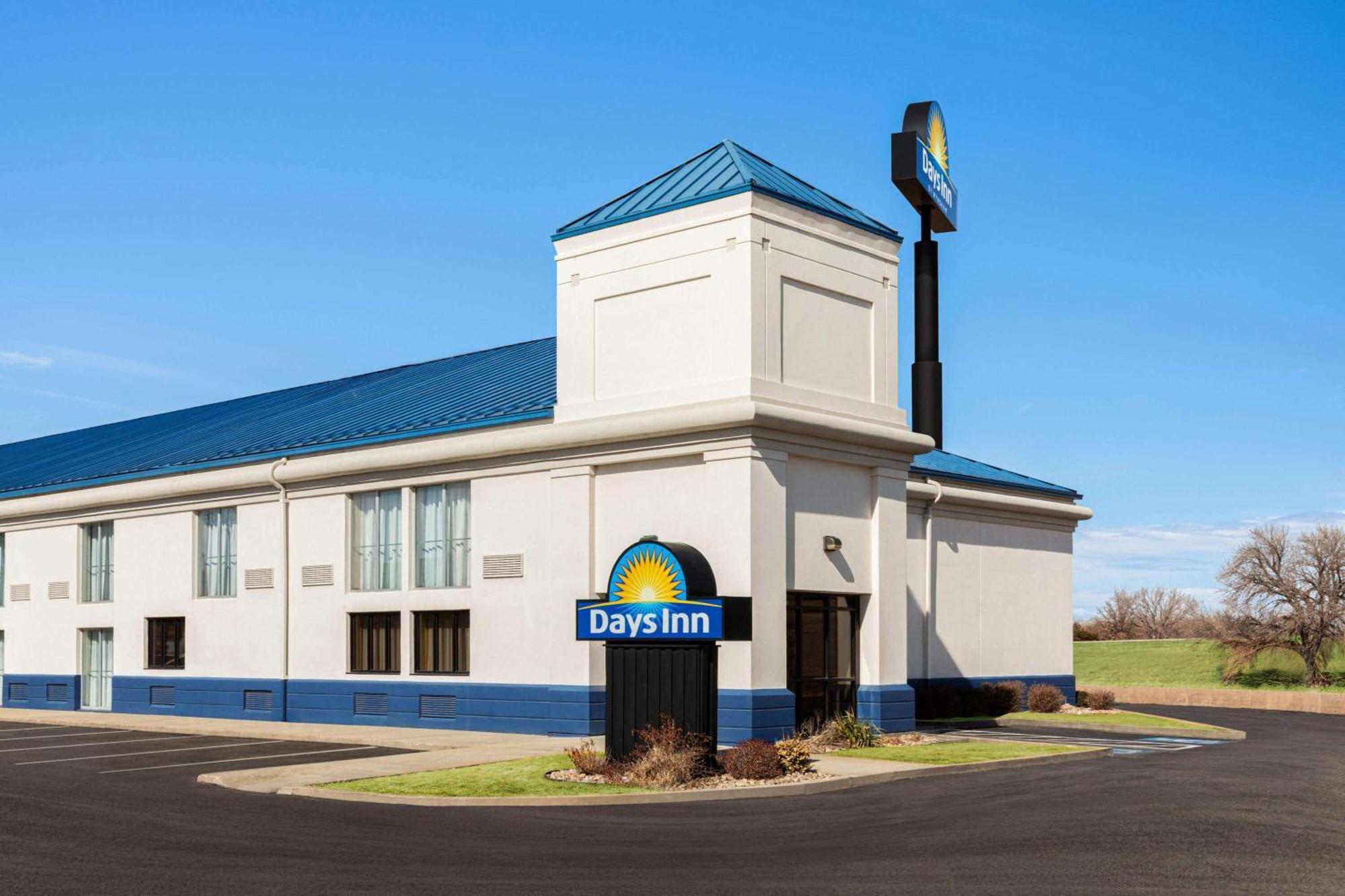 Days Inn By Wyndham Grand Island I-80 Doniphan Extérieur photo