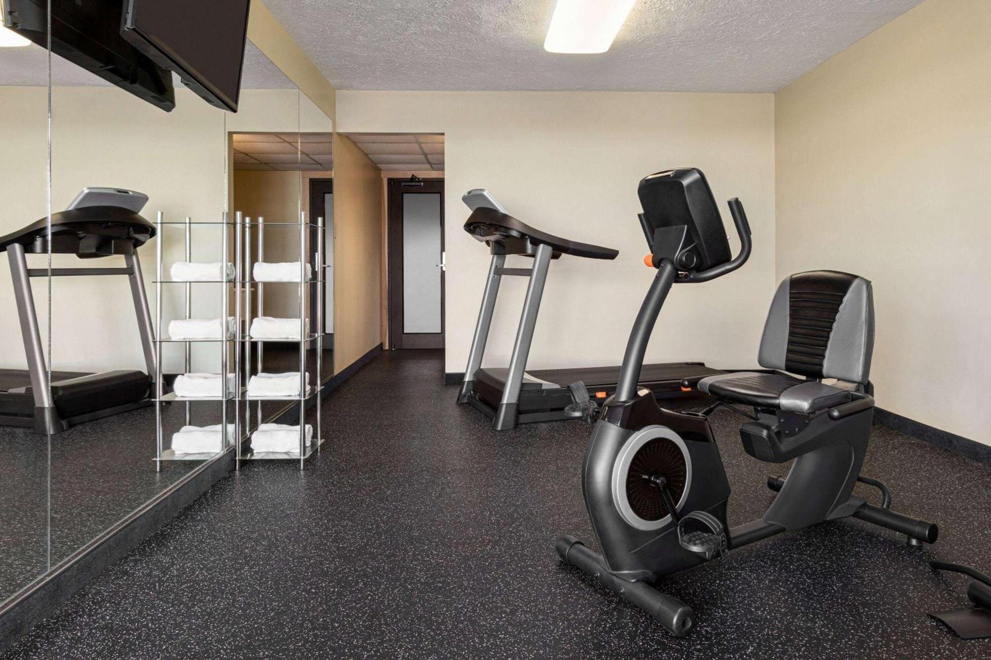 Days Inn By Wyndham Grand Island I-80 Doniphan Extérieur photo